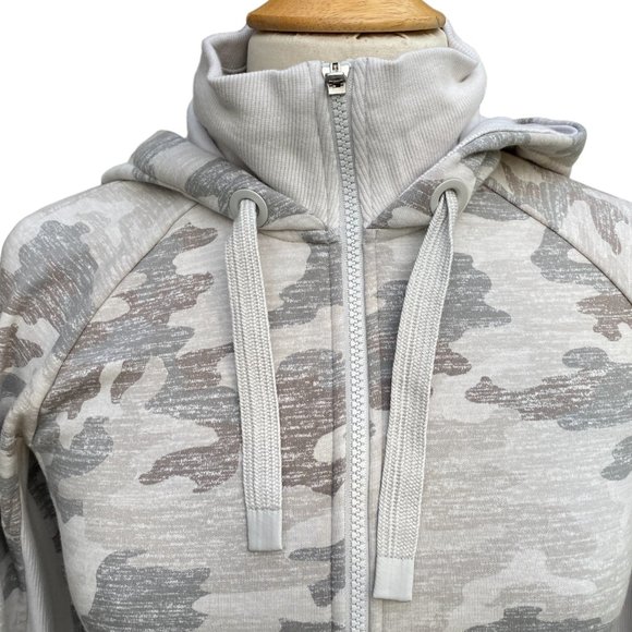 Athleta Triumph Grey Gypsum Camo Hoodie Sweatshirt Activewear Athleisure Sz XS - Picture 4 of 16